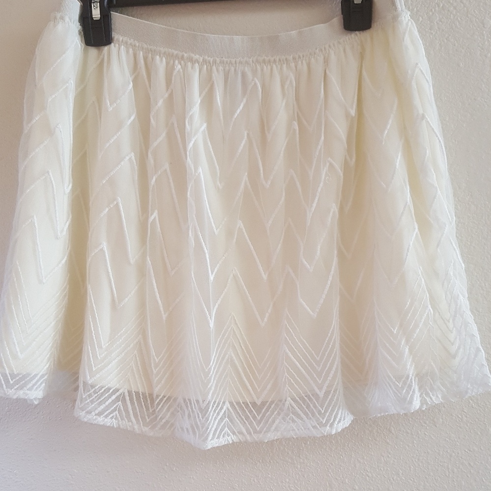 American eagle mesh skirt
